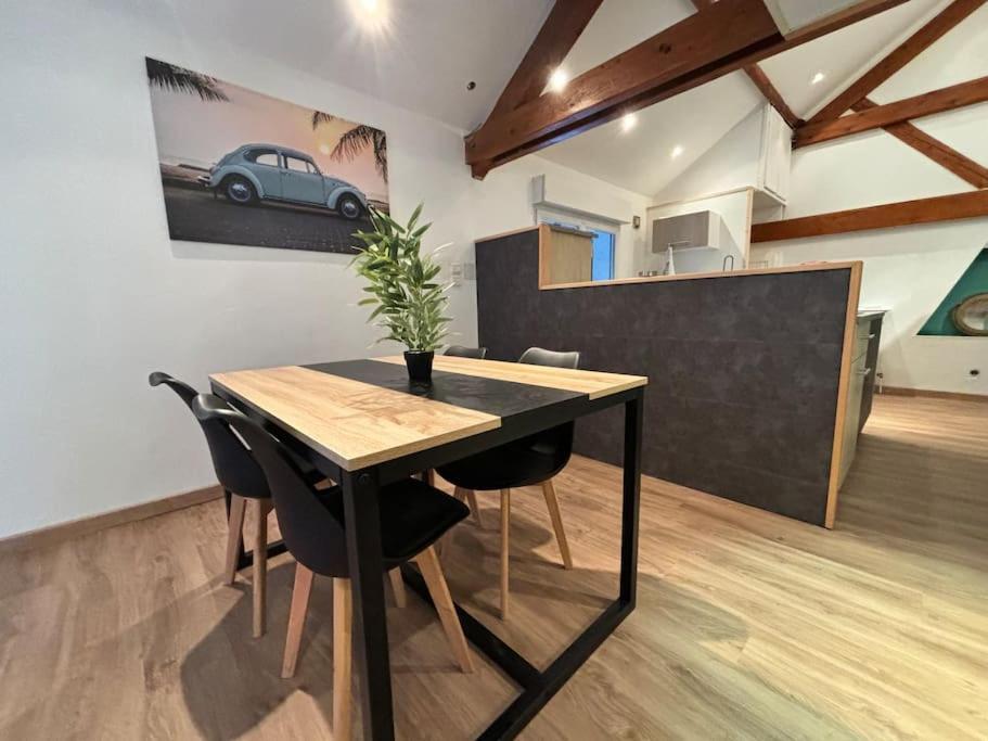 Mini-Loft, Terrasse 24M2, Internet Haut-Debit, Garage Prive Et Place De Parking Audincourt Luaran gambar